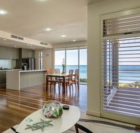 Glenelg Absolute Beachfront - One of Only Two Homes - Accommodation Nelson Bay