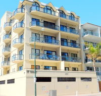 Glenelg Beachside Luxury Apartments - Accommodation Nelson Bay