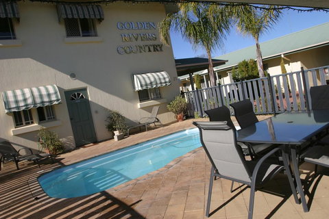 Golden Rivers Holiday Apartments - Nelsons Bay Accommodation 0