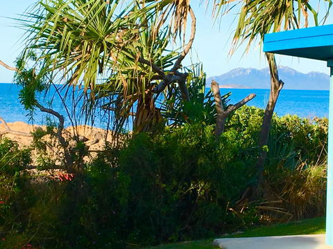 Golden Sands Beach House - Accommodation Nelson Bay 1