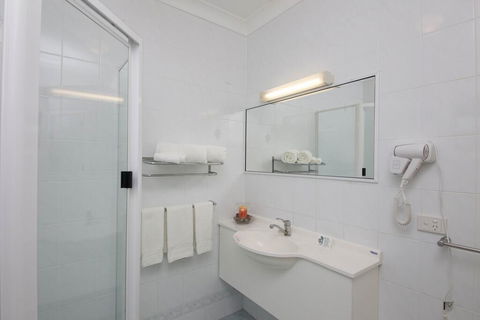 Golf Club Motor Inn Wingham - Accommodation Nelson Bay 3