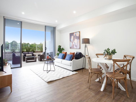 GOLF LOVERS RETREAT-Long/Short Term Lets AVL: L'Abode - Accommodation Nelson Bay 0