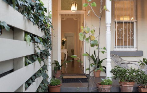 Gorgeous Subiaco Cottage - Nelsons Bay Accommodation 1