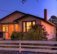 Grace's Spa Cottage - Accommodation Nelson Bay