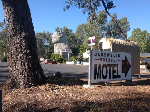 Grampians Motel /Hotel - Accommodation Nelson Bay 2