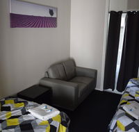 Grand Hotel Mount Morgan - Accommodation Nelson Bay