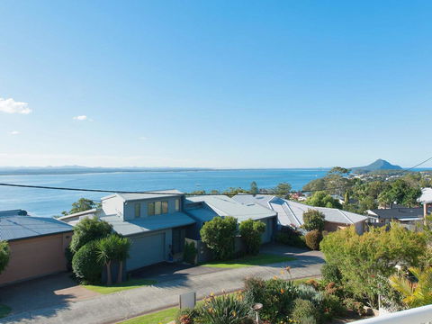 Grand View @ Nelson Bay - Accommodation Nelson Bay 2