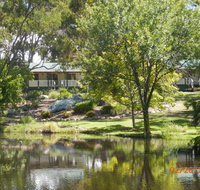 Granite Gardens Cottages  Lake Retreat - Accommodation Nelson Bay