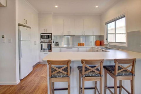 Grey On The Bay - Accommodation Nelson Bay 2