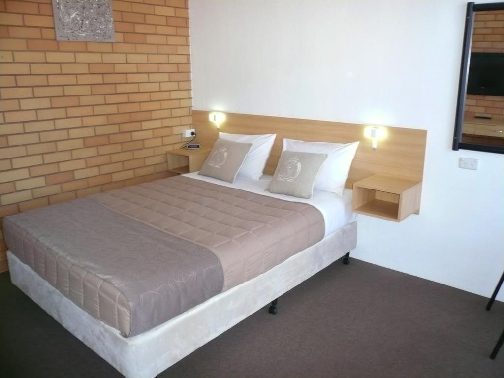 Grong Grong NSW Nelsons Bay Accommodation