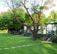 Gundagai Cabins  Tourist Park - Nelson Bay Accommodation.com