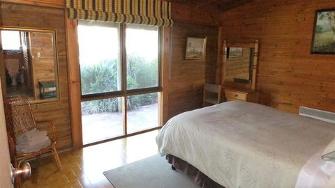 Gunyah Valley Retreat - Accommodation Nelson Bay 3