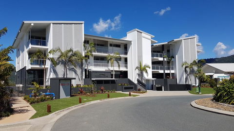 Harbour Cove - Accommodation Nelson Bay 0