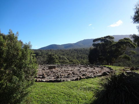 Hawksview At Mafeking - Accommodation Nelson Bay 0