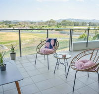Heart Of the Sunny Coast - 2 Resort Pools Gym NOW OPEN Walk to Sunshine Plaza - Accommodation Nelson Bay