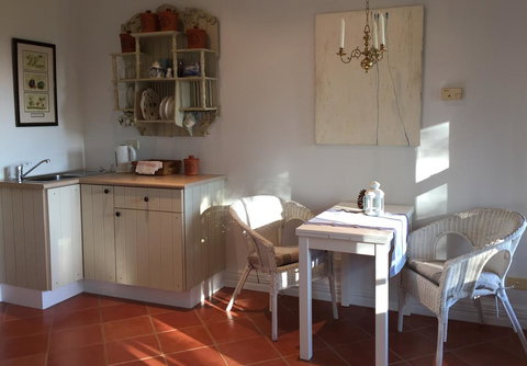 Heggy's Cottage - Accommodation Nelson Bay 1