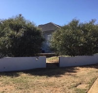 Hendersons Houses - Nelsons Bay Accommodation