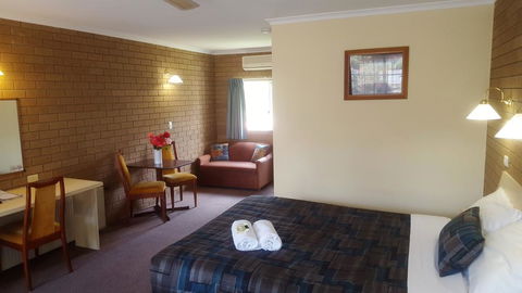 Hepburn Springs Motor Inn - Accommodation Nelson Bay 1