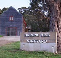 Herons Rise Vineyard Accommodation - Accommodation Nelson Bay