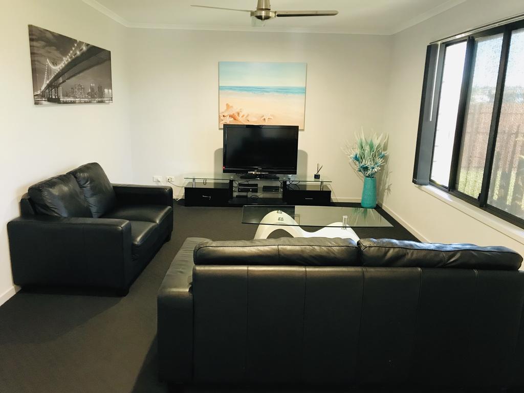 Kawungan QLD Nelsons Bay Accommodation