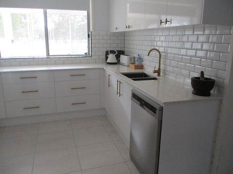 Hibbard Waterfront Escape - Accommodation Nelson Bay 3
