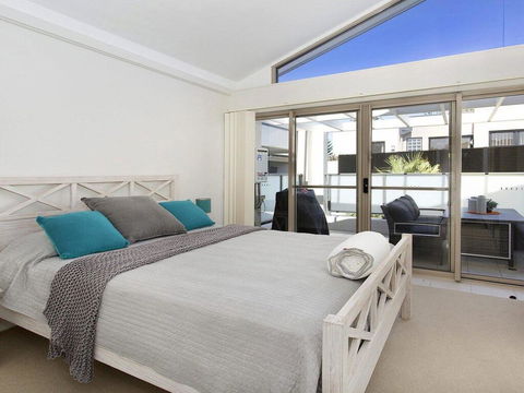 Hidden Gem On Manning - Great Location Opposite Surf Beach - Nelson Bay Accommodation.com 1