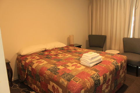 High Country Motel - Accommodation Nelson Bay 3