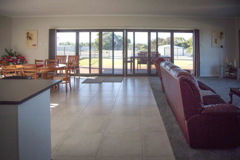 Highview On Victoria Coffin Bay - Accommodation Nelson Bay 3
