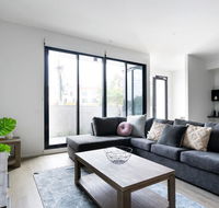HOLIDAY HOME 3BR TOWNHOUSE with WIFI NEAR HIGHPOINT - Accommodation Nelson Bay