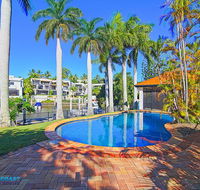 Holiday Home Coveside  Sanctuary Cove - Accommodation Nelson Bay