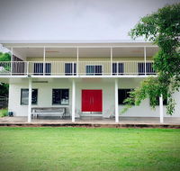 Holiday Rental - Huge House With Beach Views - Accommodation Nelson Bay