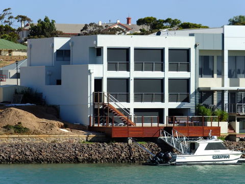 Holiday Vista Wallaroo - Accommodation Nelson Bay 1