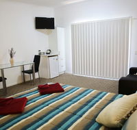 Honeybee - Country Accommodation - Accommodation Nelson Bay