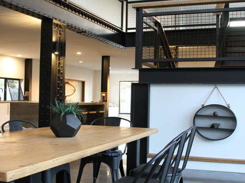 Horizons At Currarong - Architecturally Designed Beach House - Accommodation Nelson Bay 3