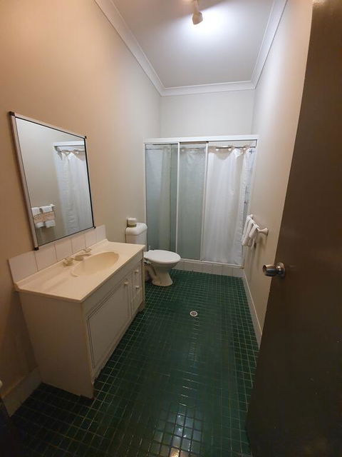 Hotel Allen - Accommodation Nelson Bay 3