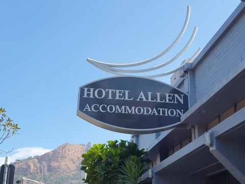 Hotel Allen - Accommodation Nelson Bay 0