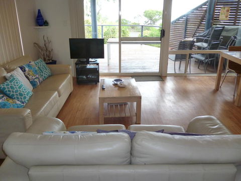 Island View 2 - Accommodation Nelson Bay 3