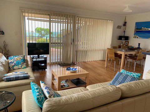 Island View 2 - Accommodation Nelson Bay 2
