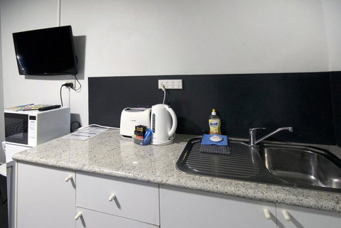 Jabiru Motel - Accommodation Nelson Bay 2