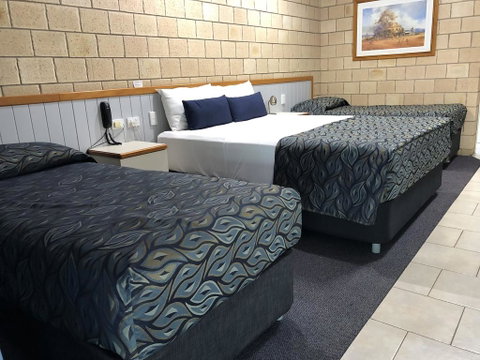 Jacaranda Country Motel - Nelson Bay Accommodation.com 1