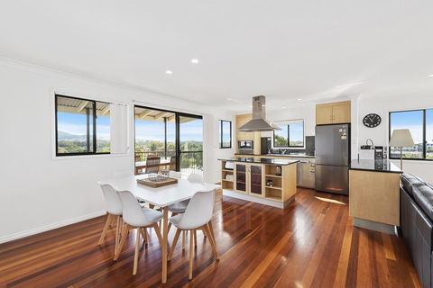 Jetty Escape - Accommodation Nelson Bay 2
