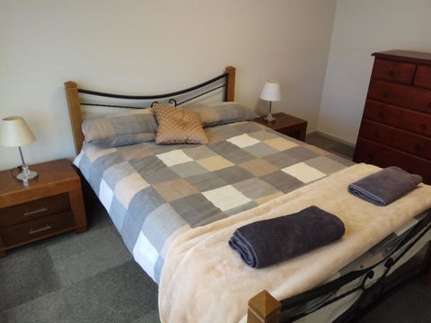 Joy On Joyce - Nelsons Bay Accommodation 1
