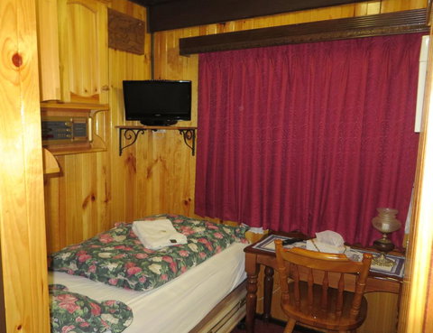 Karelia Alpine Lodge - Accommodation Nelson Bay 1