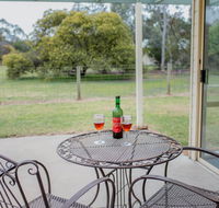 Karinya Cottage - Pet friendly country retreat - Accommodation Nelson Bay