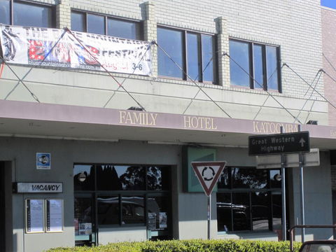 Katoomba Hotel - Accommodation Nelson Bay 1