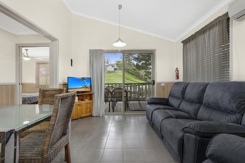 Kendalls Beach Holiday Park - Nelson Bay Accommodation.com 1