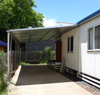 Kenny's Cabin - Accommodation Nelson Bay