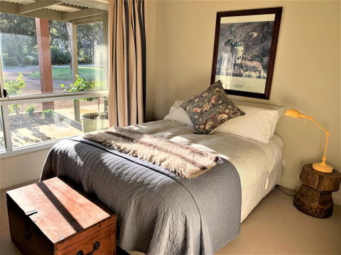 Kenwood Bank Vineyard Retreat - Accommodation Nelson Bay 3