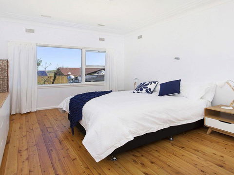 Kiama Beach Cottage At Easts Beach - Nelson Bay Accommodation.com 1