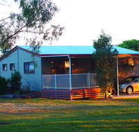 Killarney View Cabins and Caravan Park - Accommodation Nelson Bay